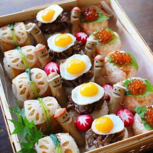 Nauravat nakkiriisit