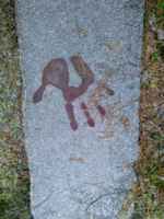 Kävin Rovaniemellä ja laitoin kädenjälkeni kylmään kiveen