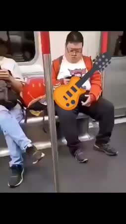 Kitaristi metrossa